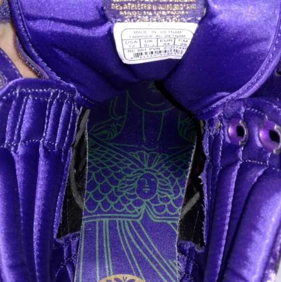 Reebok Classic Purple Metallic Velour mythology Peacock Print womens 12 men 10.5 - Picture 6 of 7